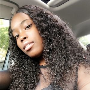 Meet your Posher, Kaci